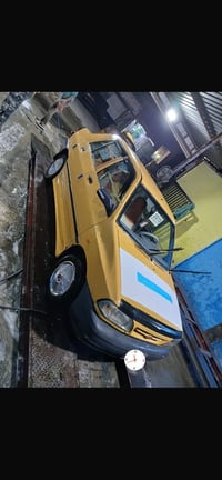 للبيع سابا مديل 2015رقم الماني سنويه ساقطه ب22 بدون راعي كير مكينه حلو...