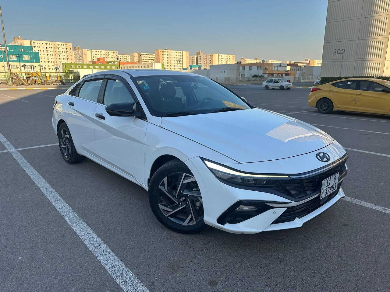 السلام عليكم هونداي النترا خليجي ماشيه 49 الف فقط بعدها بحاله الوكاله للبيع فقط مكفوله من كلشي سبير منازل عده رصعه بصيطه فقط عنواني بغداد مجمع بسمايه السعر 185 وبيها مجال كلش بسيط للاستفسار الاتصال ***********
