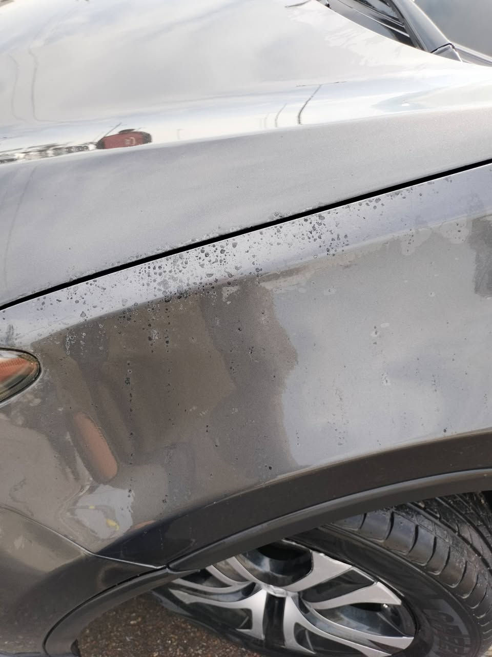 وارد كندي
بارد قطعتين مكان صغير  جاملغ 
هزه جديد
تايرات جديد 
صيانة كامله 
ماشيه 90753 ميل
***********
بغداد 
السعر 168
