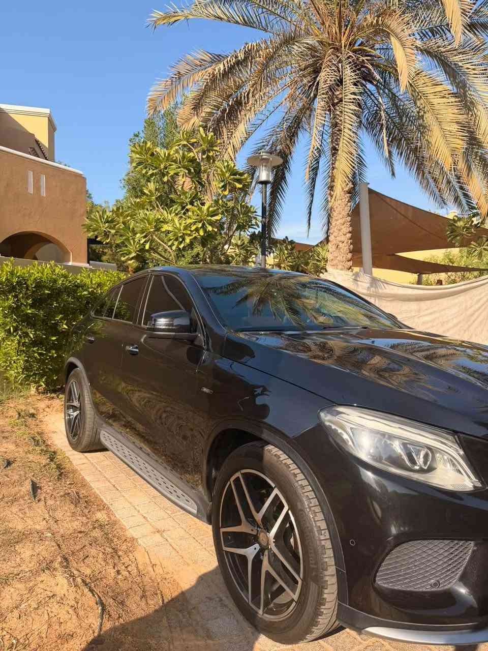 Gle 43 amg coupe 2016
 clean title 
good condition 
 Spec-GCC دبي, الإمارات العربية المتحدة


**إذا كنت صاحب هذا الإعلان وتريد حذفه لأي سبب، رجاءا أرسل رسالة إلى الدعم الفني**
