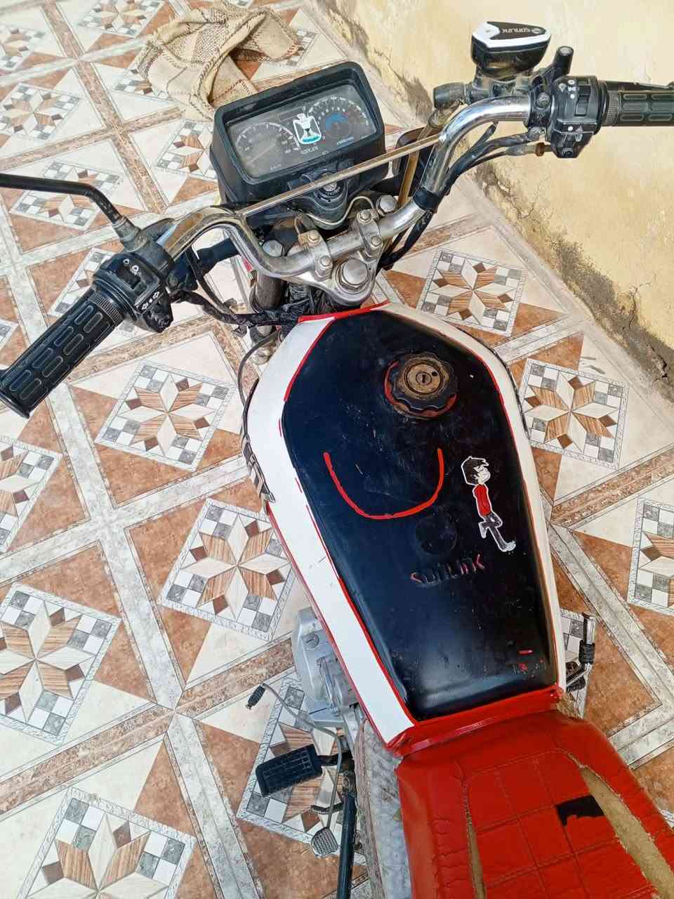 دراجه سيفان موديل 23 محرك ما مفتوح دراجه خير من الله  كهربائيات شغاله كامله  السعر 535 وبيها مجال للطيبين  المكان ديالى  الشراي يتصل على رقم الهاتف  اني مكلف بالنشر اخوان   ***********
