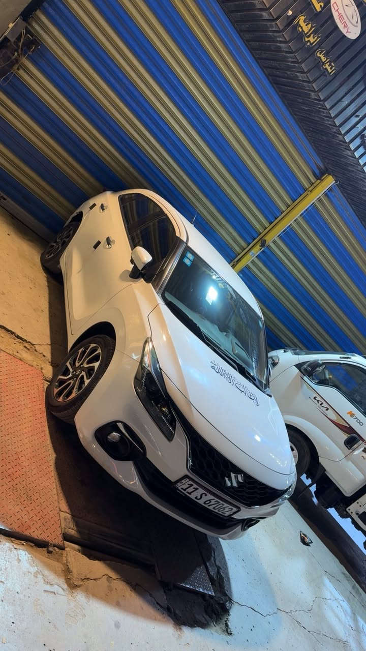 سازوكي بالينو 2023 ماشيه 35 الف داخل الضمان رقم بغداد جديد بأسمي هزه وسنويه جديده بيها بارد على كد شبر بالباب الخلفي عكس السايق فقط 
مكاني بغداد ***********
