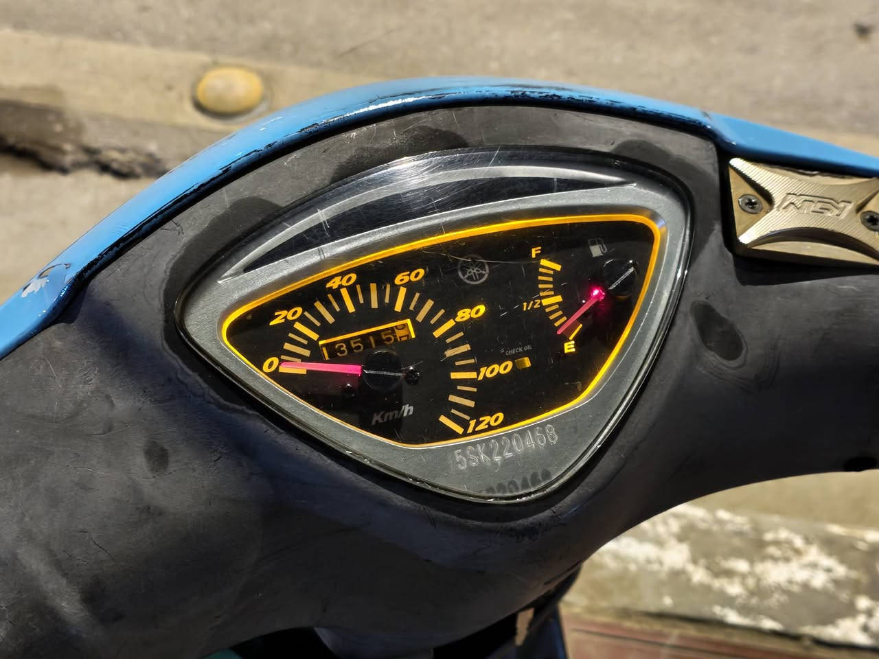 السلام عليكم
دراجة ماكس عدلة للبيع منزلها حاوية على ايدي بيها خير من الله تزويد 
1 كشن 4 ولفات بقري 
2 منضومة زنون عالي + رماش 
3 صدر بلادي سمائي رياضي
4 ملقط ازرك رياضي 
5 خلية بك لايت 
6 يدات سكليتر 
7 صالنصة رياضي 
8 دبل خلفي رياضي ابو البطل شركة كاو بلادي 
9 سبايدر طلاء كاربون رياضي 
10 تخم يدات بريك rrgs سلفر
11 براغي رياضي اشكال و انواع خير من الله 
نقصها فقط قفل جنطة جنطتها ما تقفل 
    ( الكفر سمائي بلادي + بي ملاحظة )
( ورقة المعرض موجودة عدي نازلة من امير الحلو )
السعر ٦٧٥ عنواني كربلاء واتساب+ اتصال 
***********
