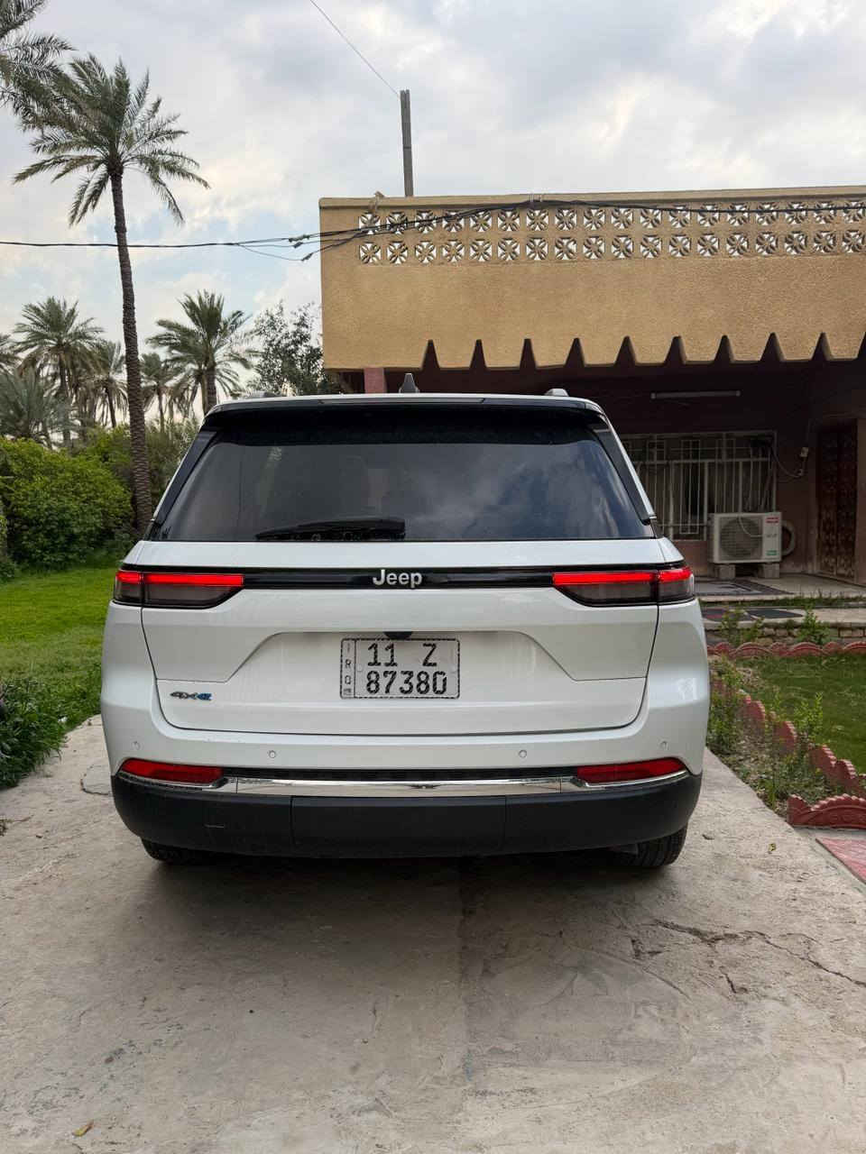 سلام عليكم Jeep للبيع موديل 2024
السياره ٣ انضمه قياده بنزين هايبرد وبلكن كهرباء
السياره ماشيه 50 K
كشاف LED
داخل بيجي مميز
مقعد كهرباء
مقعد هيتر تبريد
فتحه 
محرك 2000 تيربو
تحتوي عل جميع تنبيهات الحمايه من رادار
السياره كامل محتويات وياهه إلى اخر حبايه
حادث السياره تبديل باب الجنطه وجاملغ ربع صبغ
مقود تبريد تدفه
السعر ٣٢الف ونص
السعر ٣٢٥ وبيها مجال انشالله
العنوان الدوره
رقم_الهاتف ***********
واتساب متوفر
