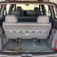 كرفان ٧ راكب • موديل ٢٠٠٠ • رقم كركوك