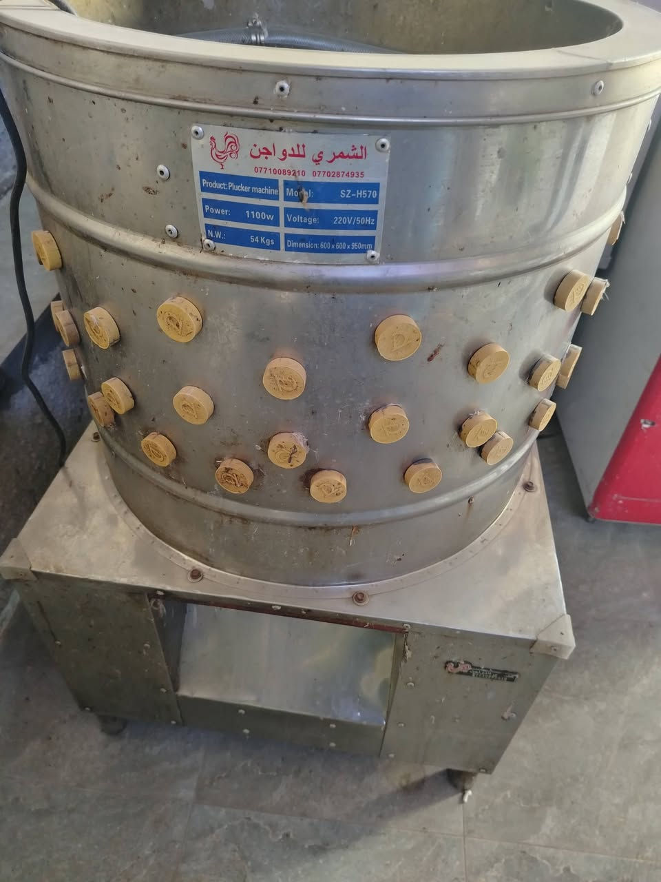 بيع غراض محل كامله مال دجاج 
شوايه و هلاسه و مذبحه ومجمده و مبردات ثنين وسنك و طبكات لبيع خاص او تصال عل رقم ***********
