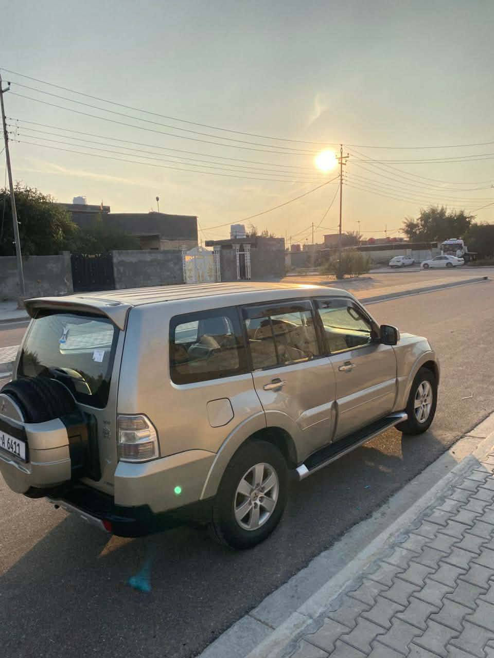 سلام عليكم عندي باجيرو موديل 8بسمي رقم بصره اسياره مصبوغه عام بدون معجون طايح عليه غمريه على تكم اربع اصابع تكمتين اماميات مكينة بيه ربل ولف كير وحداديه وتايرات جداد تبريد عاطل سعر 88ورقه مكان البصرة ام قصر اي فتفسار هاذرقم تلفون ***********
