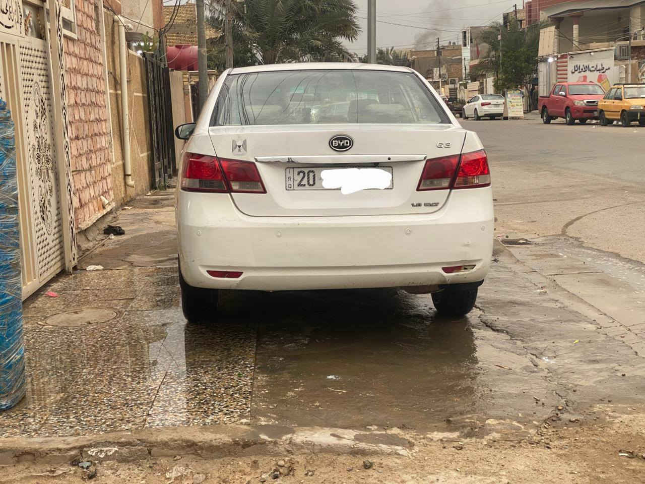 BYD 2013 ابيض خصوصي
رقم ديالى سنويه 2027بدون حادث
سياره جاهزه من كلشي نضيفه جداً 
تدفئه شغاله تبريد
تحويل مباشر  بأسمي 
سياره مال بيت  صدرها نظيف 
شاشه 
كامرا 
بصمه 
فتحه 
اشاير بالمريات

فووول الفول 
جاهزه ترايك وين ما يعجبك
السعر …60 بيها مجال بسيط
العنوان :بغداد حسينيه راشديه
للاستفسار :(***********)
