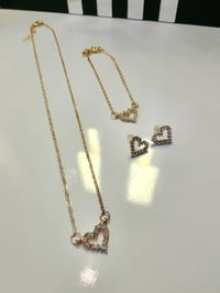 كل هذا الجمال بألف دينار بسسس والتوصيل متوفر بغداد وكل المحافظات للحجز...