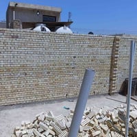 خلفه بناء متفرغ حالين اشتغل قطعي وعلى الدبل 07714169907