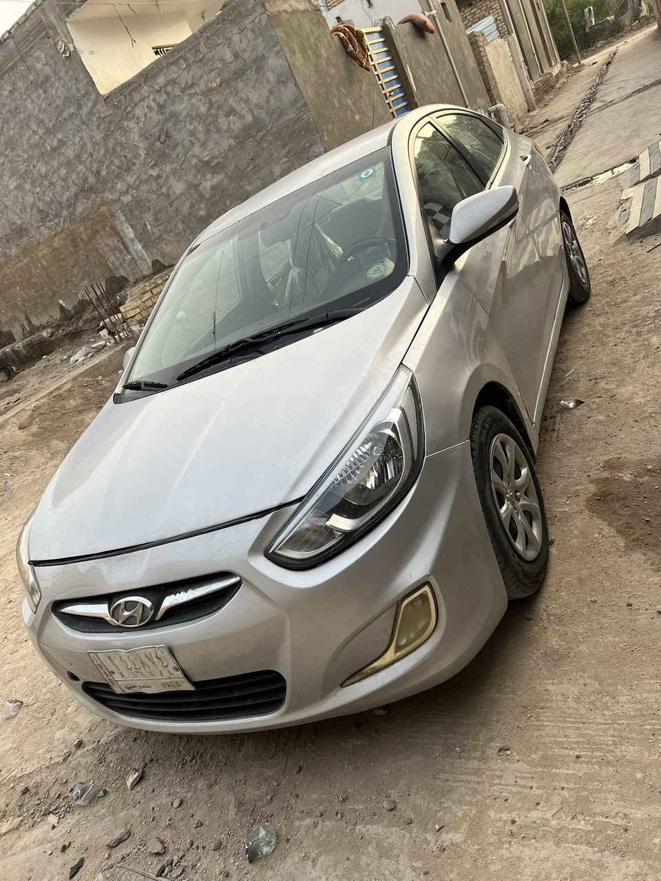 السعر 79 قفل التصال *********** اكسنت 13 خليجي محرك 1600 سياره بيها قطعتين صبغ اثر جراد بدون ضرر سياره على رضع شركه جاهزه من كولشي عنواني بابل
