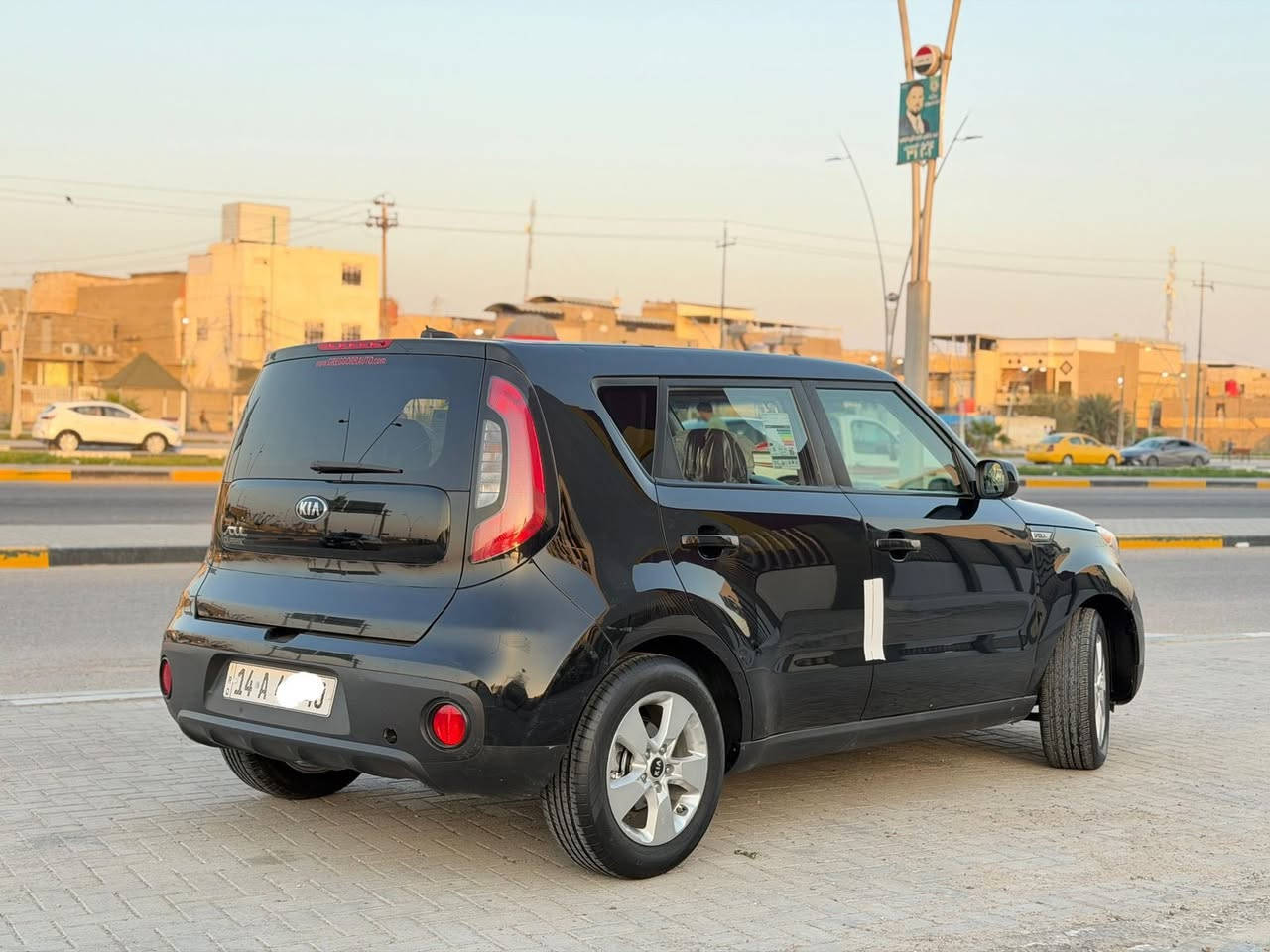 السلام عليكم
كيا صول موديل 2018
رقم بصره تحويل بسمي سنويه وهزه ورقام جدد. وارد امريكي. جاملغ وبنيد. محرك 1600.  ماشيه 44m جاهزه السيارة تبريد كير محرك حداديه تخم تاير.  شراي يتصل ع رقم

***********
مكاني بصرة
