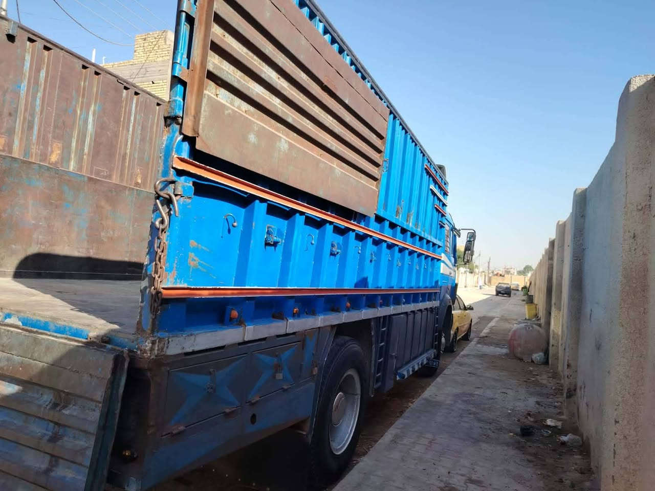 البي موديل 88 دبل قماره مكينه 8 دبل تيربو كير 160 سياره تخم تاير بسمنه رقم انكليزي سياره جاهزه للعمل
***********
***********
