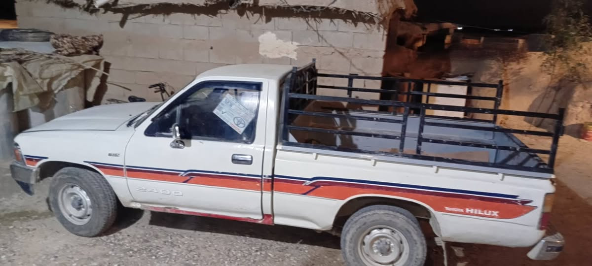 سلام عليكم ورحمه الله سياره بيكم 90 رقم كركوك نكليزي سياره محرك كروسيده 5كير تخم تياير صدر جديد كهربائيات كله شغاله باتري جديد سياره جاهزه كير محرك شاصي بل شرط مكاني ديالى قضاء قرتبه سعر 55 وبيهه مجال رقم الهاتف ***********
