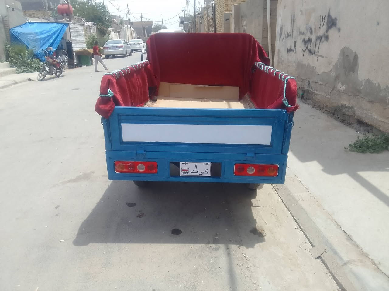 ستوته دايوان للبيع تخم تاير جديد وياله جدد كهربايات سلف ستوته كامله ما ناقصه شي مال جاي كامله موديل 2021 وراق صولي كفاله السعر مليون 800 وبيه مجال المو شراي لا يتعبني هاذا رقمي ***********
