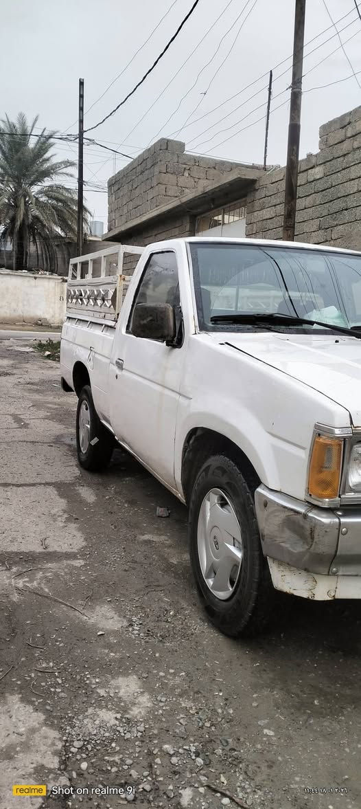 سلام عليكم نيسان 90 رقم نينوى اصفر مصبوغه عام محرك ثري واي كير اوتاماتيك كهربيات فول شغاله السعر (30) مراوس هم يرهم للاتصال ‏‪0751 732 1557‬‏
