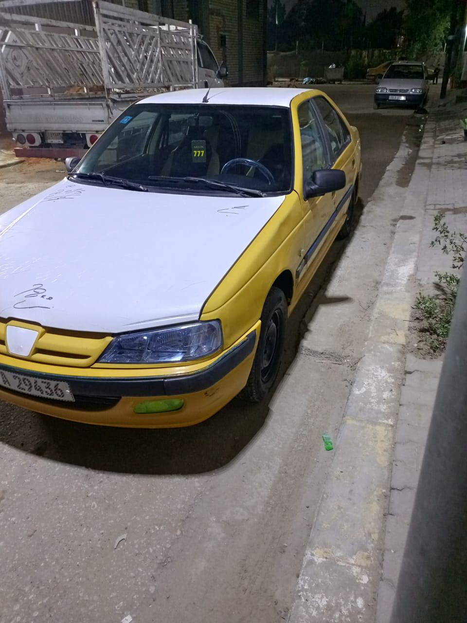 سلام عليكم بيجو بارص موديل 15 سيارة جاهزة السعر 35 مكانه النجف سياره رقمهم النكيلزي رقم ***********
