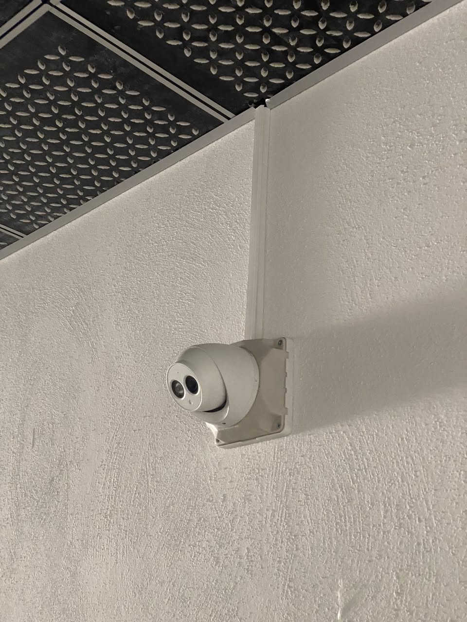 #عين_كربلاء_للكامرات
#عنوانا كربلاء الجاير حي الامام علي قرب اسواق برتقالة 

تم بحمد لله تجهيز وتنصيب مجموعة من كامرات المراقبة في في سونار للسيارات في #كربلاء_المقدسة حي المعلمين مكونة من ١٦ كامرة من ماركة dahua  وبدقة 5mp وتحتوي ع خاصية الصوت  

للطلب او الاستفسار الاتصال بالرقم *********** او مراسلتنا ع الواتساب ع نفس الرقم

#كامرات_المراقبة
#كربلاء
#مبيعات_كربلاء
#كامرات_المراقبة
