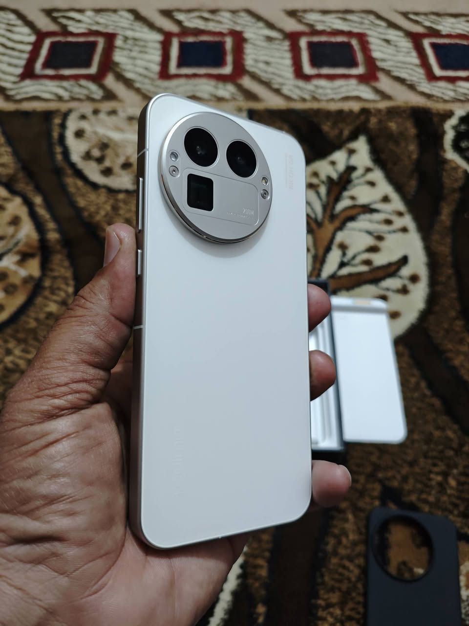 ريلمي جي تي 8 پرو
زيرو ، يعني ما مشتغل
مجرد مفتوح من الكرتون
كامل الملحقات
الذاكرة 512
الرام 16
الشاشة أمولد
يدعم الشحن السريع بقوة 120 واط
للبيع بـ مليون و 150
أو للمراوس
مكاني بغداد
رقم الهاتف
***********
