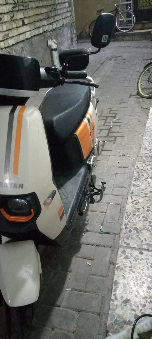 دراجه الريان أم عيون كامله فقط فطر من من اليسار السعر ٧٥٠.)(بغداد الصدريه )(***********)
