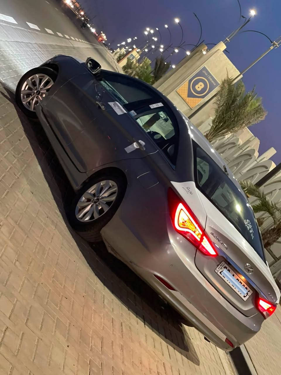 سلام عليكم
سوناتا موديل 2014 اصل      كصه جنطه
 
اعله مواصفات 

أدوات أدوات 

بانزين اصل 

فول عده الفتحه 

4 بصمات 

كشنات جلد 

كشنات كهرباء

تتفه تبريد كشنات 

تخم تاير جديد 

ويل مختلف 

تحكم ستيرن 

كروز مثبت سرعه 

تتفه ستيرن 

شاشه بلاد 

مكينه جديده 

حداده. زيرو 

لد كشاف 

بكلايتات لد 

ترحيت مري ويدات بيبان 

ارقام وسنويه ع رقم شاصي
مكاني البصره ***********
