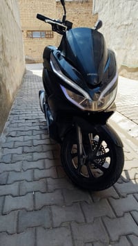 pcx جيل الثالث كفاله عامه مكينه مكفوله من الفتح  حساس ازدحام حرف A تدف...