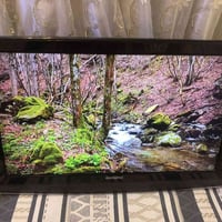 شاشة ٤٠بوصة • بدون نت