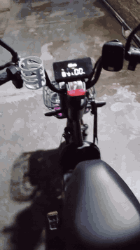 السلام عليكم حبايب من رخصة الادمن دراجه حجم 14شحن للبيع جديدة مبدلة بطاريات عدد2فقط دراجه نظيفه السعر 300الف وبيهة مجال للاستفسار ع الرقم *********** مكان بغداد
