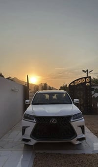 لكزس بلاك ادشن • فول ٢٠٢٠ • بدون اوراق