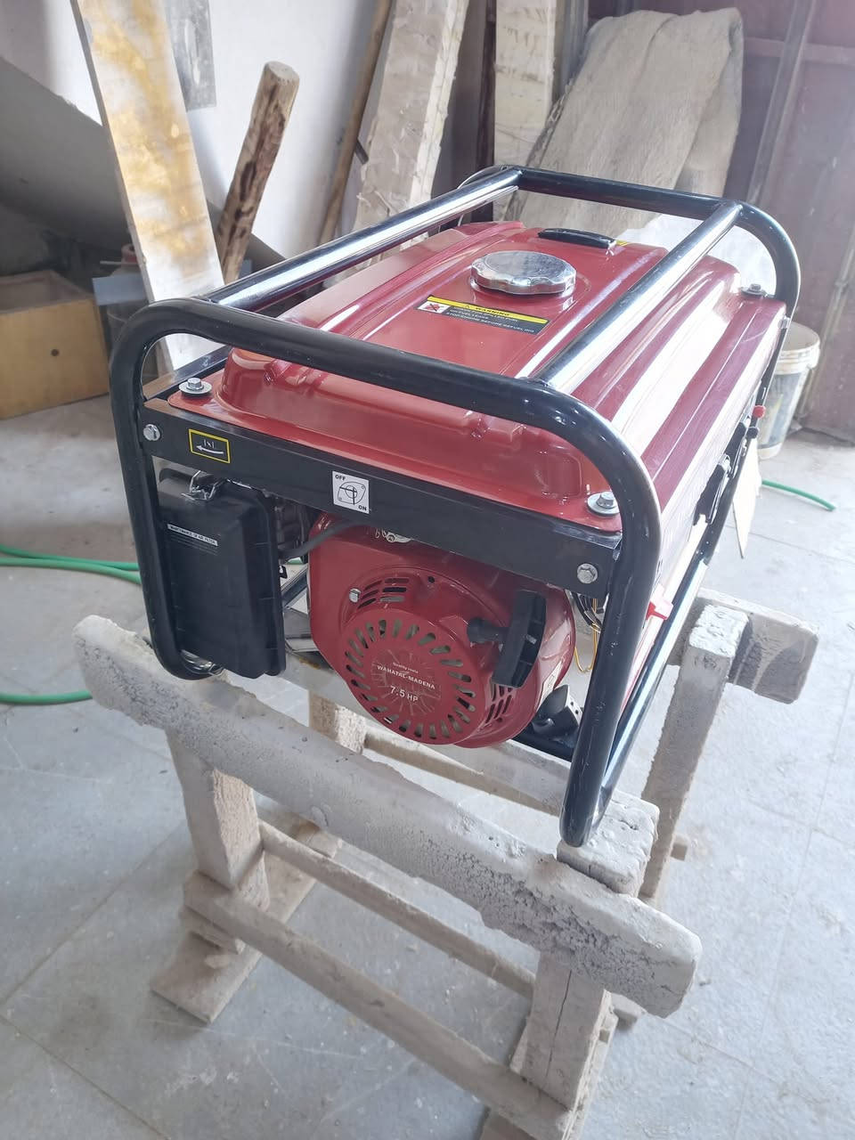 مولد للبيع الستخدام سبوع واحد جديد السعر ١٧٥ قفل ***********
