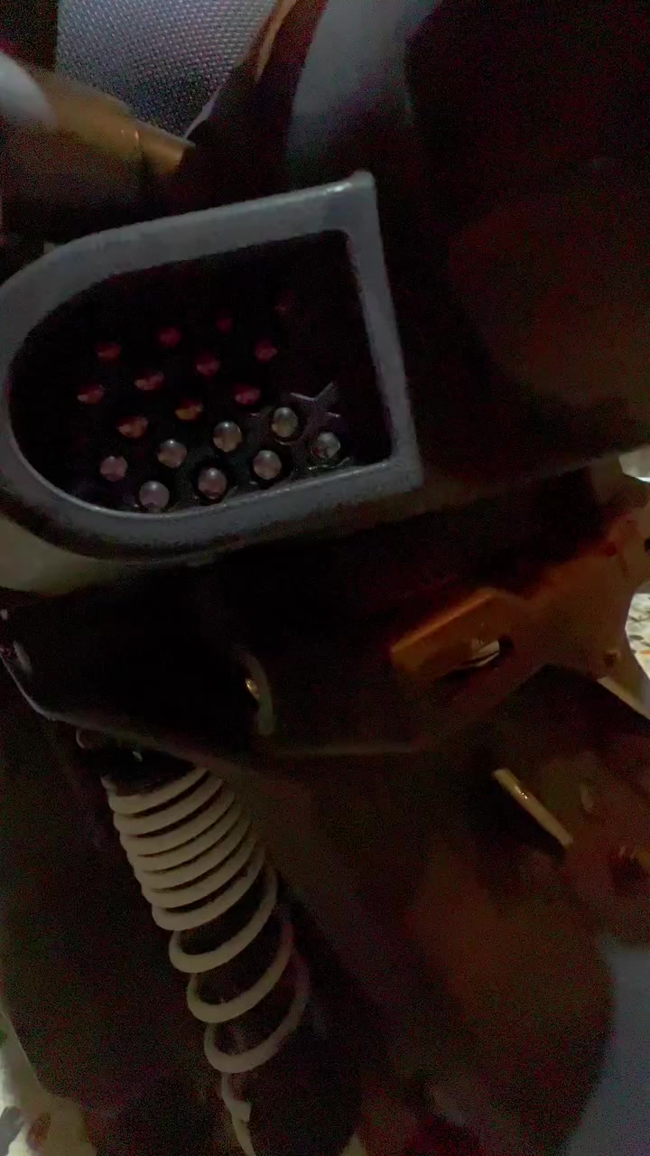 سلام عليكم عيني دراجه سكنس جبلي مزود غراض خارجيه (ستيرن وطلاعات وتخم كلجات) الدراجه مكينته بلادي وما مفتوحه ومكفوله كفاله عامه من مكينه وكفرات الدراجه الله شاهد صالي شهرين من نزلتها رمبه قليل اطلع بيها السعر مليون واربعميه وخمسين دراجه نقصها بس شاشه شويه مغوشه فقط ودراجه ارد ابيعها ارد اشتغل على باب الله


**إذا كنت صاحب هذا الإعلان وتريد حذفه لأي سبب، رجاءا أرسل رسالة إلى الدعم الفني**