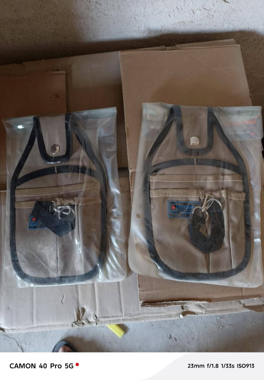 للبيع عدد يدويه للبيع تصفيه محلات بيع بسعر جمله وكميه شلعه وحده عنوني نجف للتواصل ***********
