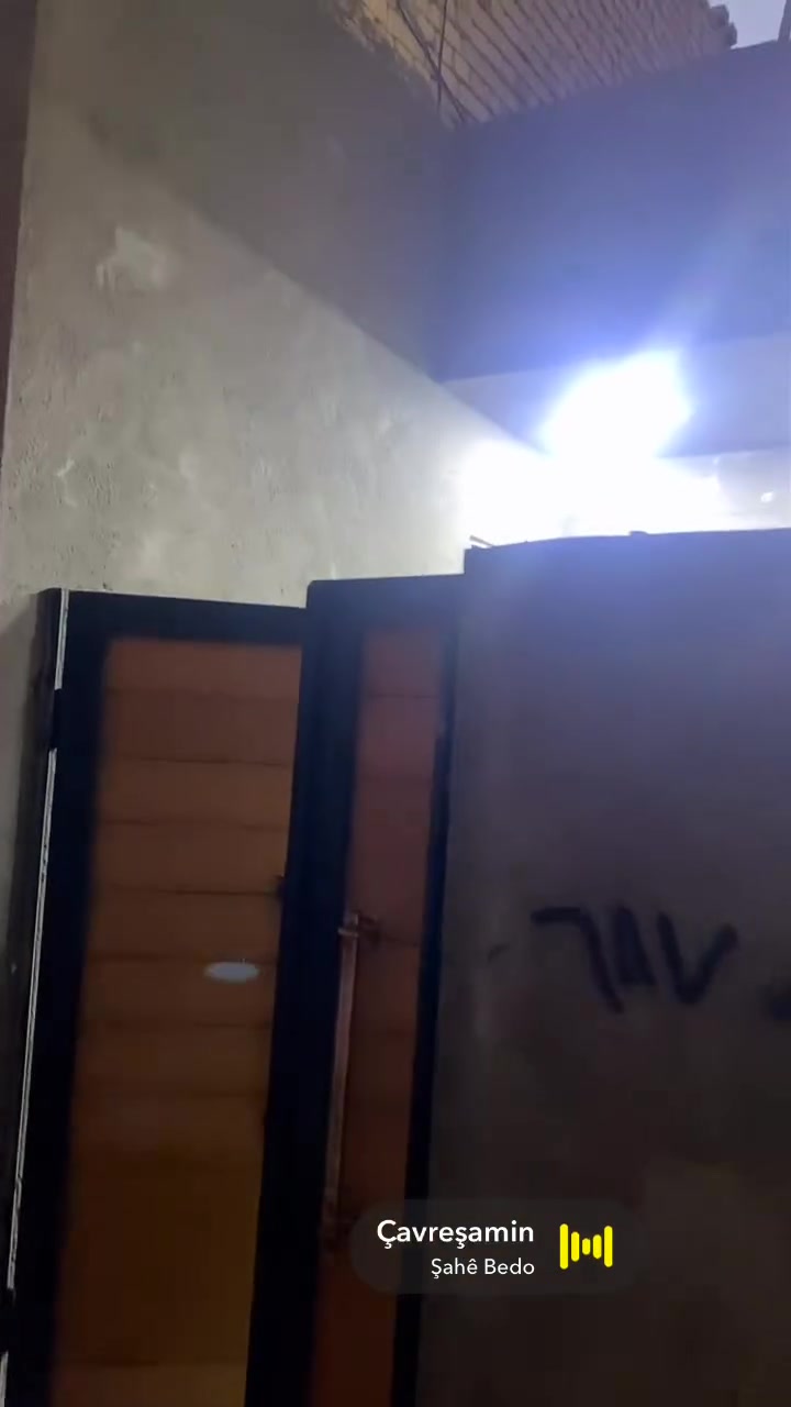 دار لبيع مساحه ٩٠ متر طابق اول كامل ثاني هيكل بدون سقف ***********
