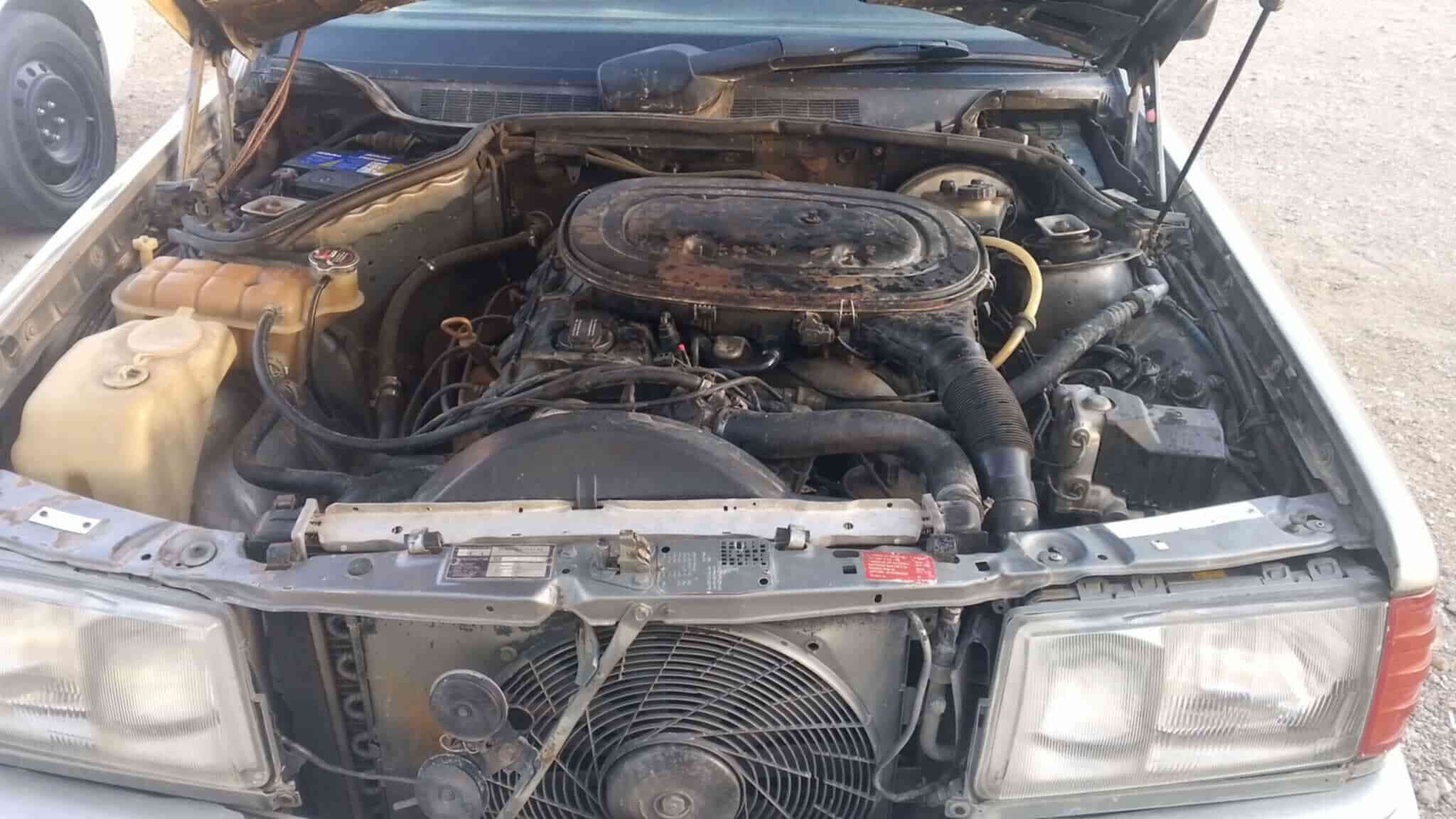 190 طيارين رقم أربيل إنكليزي، مكينة وكير مكفولات، تبريد شغال، كير عادي 5 نمر وعندي كير أوتوماتيك كامل مع تفرعاته احتياط أنطيه مع السيارة حدادية 90% لا يوجد حادث قوي، بدون خياسات، وكالة عامة باسمي تحويل مباشر، سعرها 40 بيها مجال للجاد بالشراء، مكاني بغداد سبع أبكار
***********
