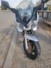 Suzuki   1200S  موديل 2006  دراجه فول شلعة معدل 123 كزاز رياضي  برمجه ...