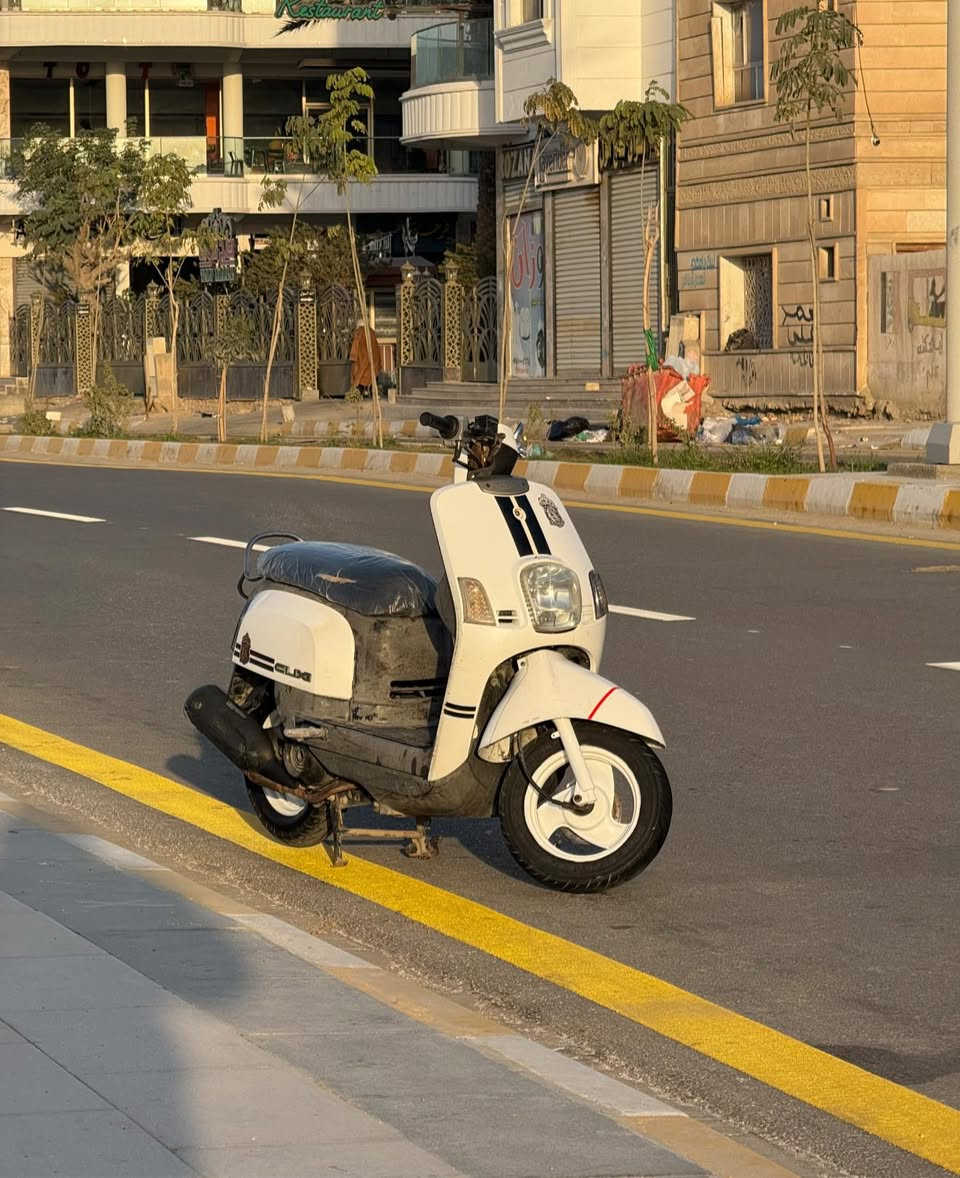 سلام عليكم
ماكس بوليسي للبيع 🛵
كفاله عامة مختمه ختم واحد وي لمكينه ماصاله هواي من طالعه
مكاني ناصريه مركز استفسار ***********
