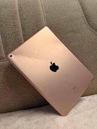 ايباد ٨ • ١٢٨ • شاشة مبدلة أصلية