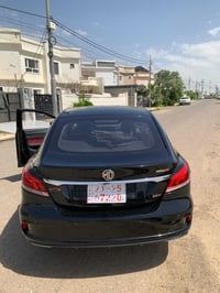 MG6 2023للبيع رقم كاتي ضررها صبغ 3 قطع دبي بدون دواخل وشاصي وشرط ترقيم...