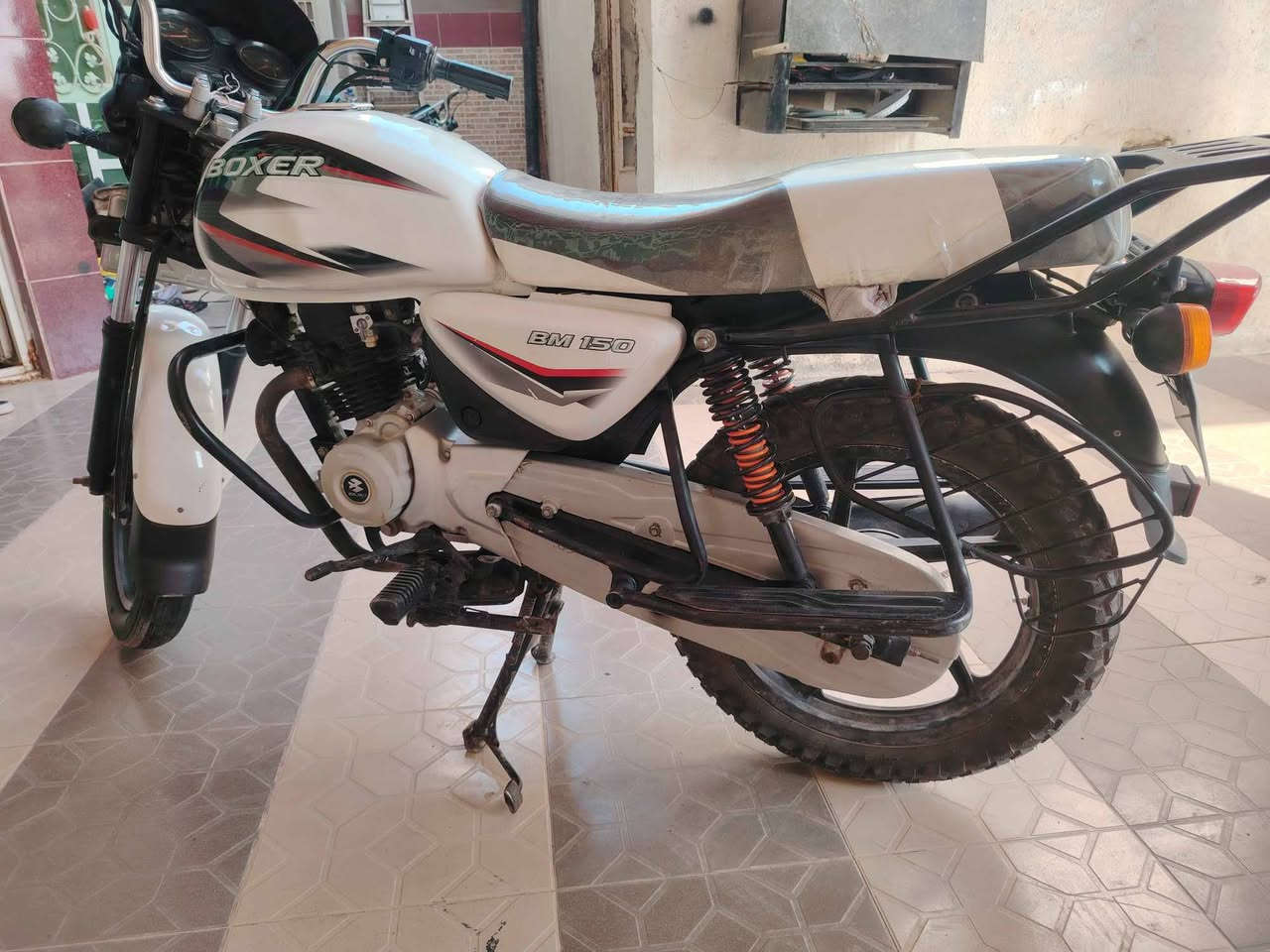 موديل ١٩ مرقم انكليزي الدراجه كفاله عامه محرك بلاد
ديالى


**إذا كنت صاحب هذا الإعلان وتريد حذفه لأي سبب، رجاءا أرسل رسالة إلى الدعم الفني**