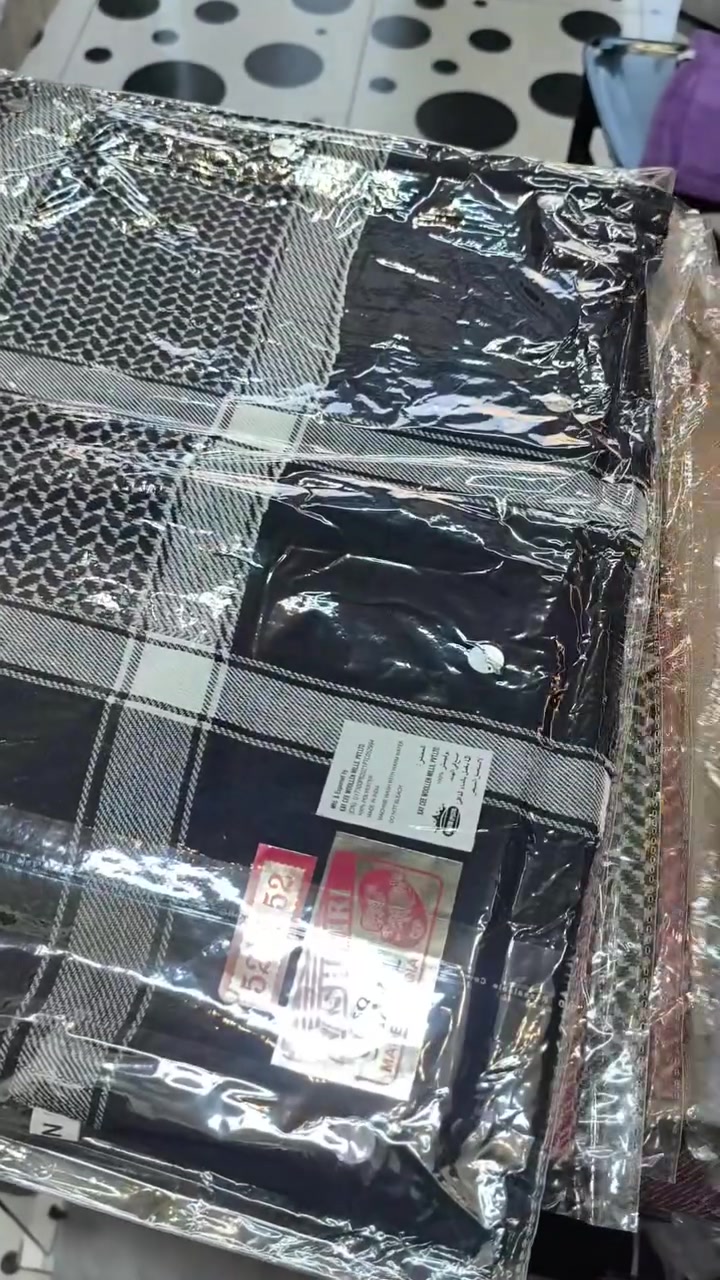 شماغ جراويه ابو الخروف وصل


**إذا كنت صاحب هذا الإعلان وتريد حذفه لأي سبب، رجاءا أرسل رسالة إلى الدعم الفني**