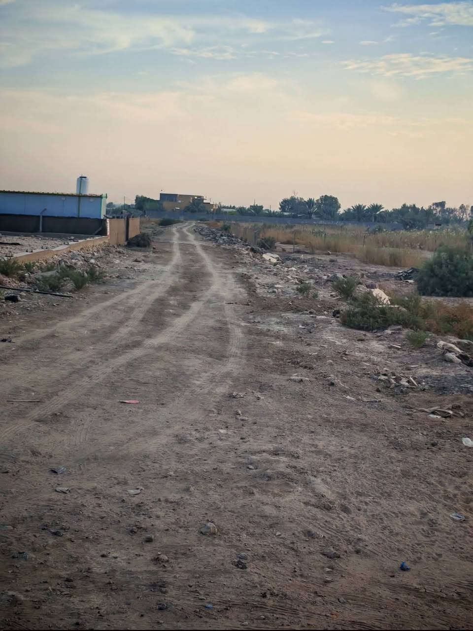 دار للبيع طابو صرف200 م مع فضله طابقين بناء جديد محيزم الثانيه قرب مدرسه زهور بابل ركن وجهين يقع على ساحه المدخل من شارع ٨٠ فرع سنتر ريحانه  للاستفسار خاص او الاتصال بالرقم 
( ‭ ‭(***********‬)

‭(0773 980 5131‬)
