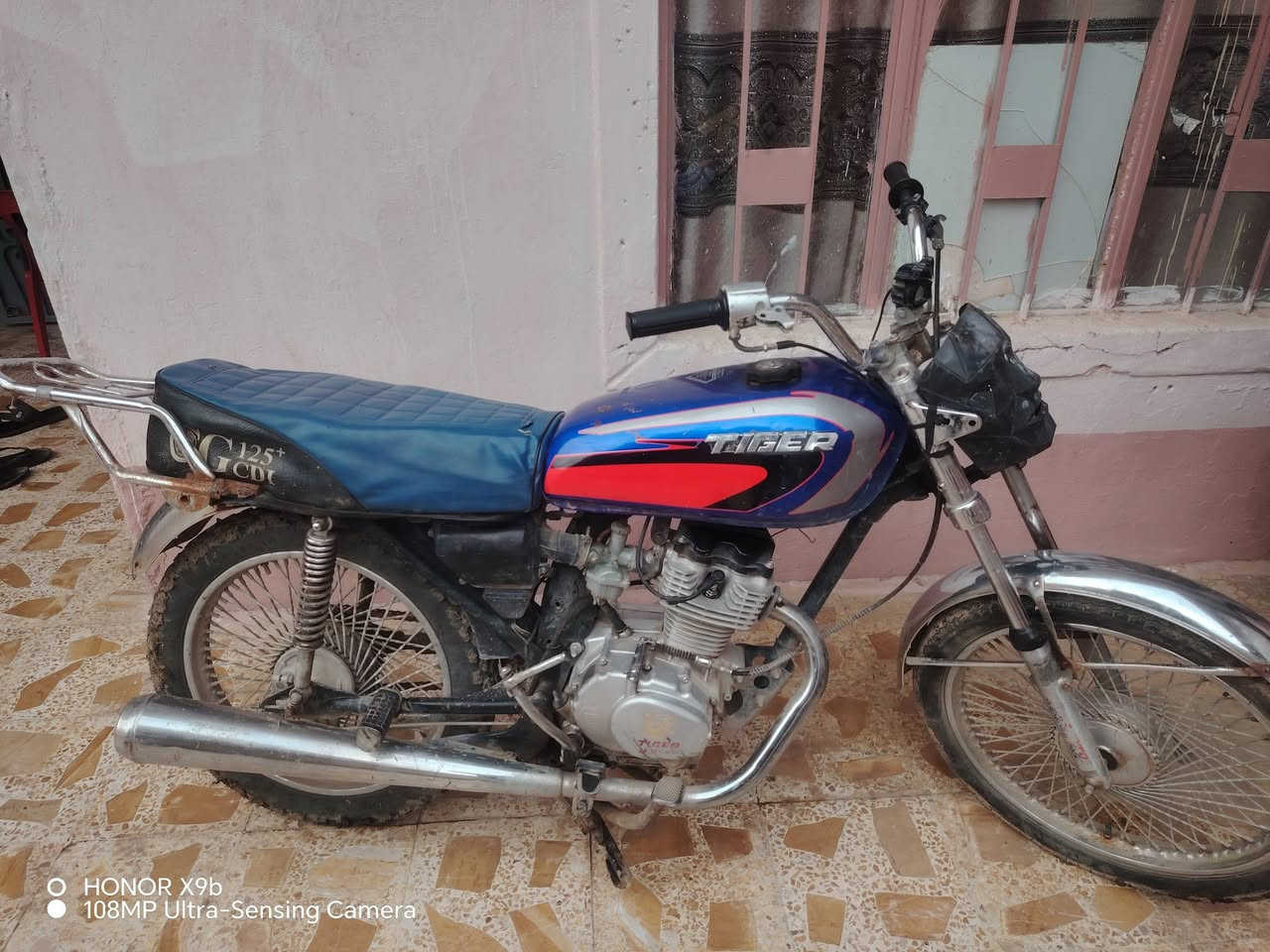 سلام عليكم البيع موطور تايكر محرك 2020نشاطه فول السعر خاص


**إذا كنت صاحب هذا الإعلان وتريد حذفه لأي سبب، رجاءا أرسل رسالة إلى الدعم الفني**