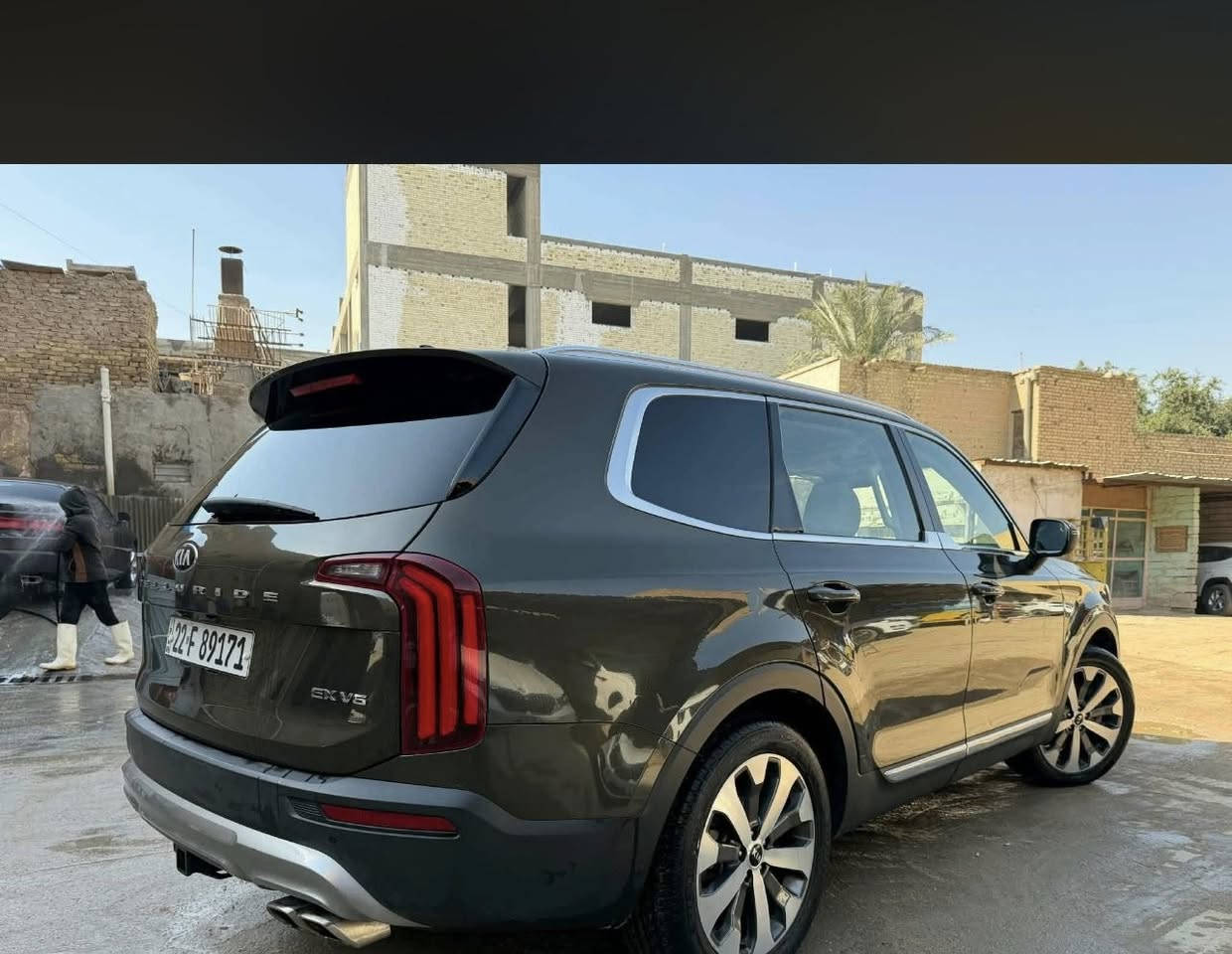 السلام عليكم كيا تولرايد موديل 21ماشيه 40 السياره كفاله عامه بدون قطره صبح ولا تبديل فقط شاشه دشبول وصاج دشبول ودركه  سرقه وراجعه سستم اصلي 
المواصفات
كشنات تدفئة تبريد
داخل كريمي
فتحة
رادارات
تحديد مسار
صندوق كهرباء
تبريد من فصل السيارة vip
التواصل ***********
