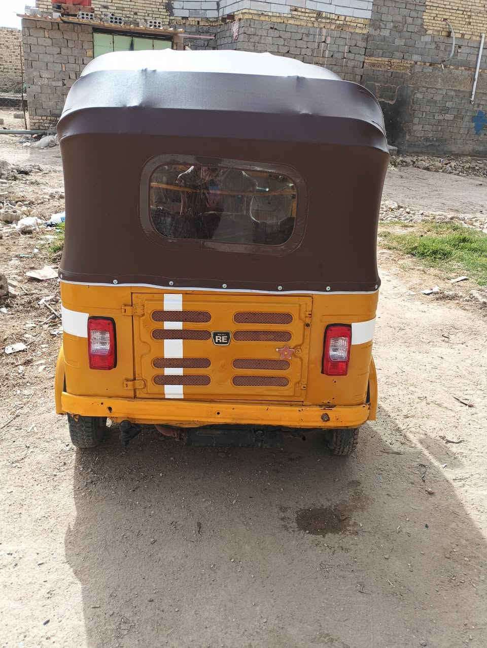 سلام عليكم تكتك لبيع موديل 17وراق محسوبه على 18محرك خير من الله مصبوغة جماليه مكاني  بابل الحمزة الغربي السعر 3500بيهه مجال تكتك كامله كلهه شغاله رقم راعيهه ***********
