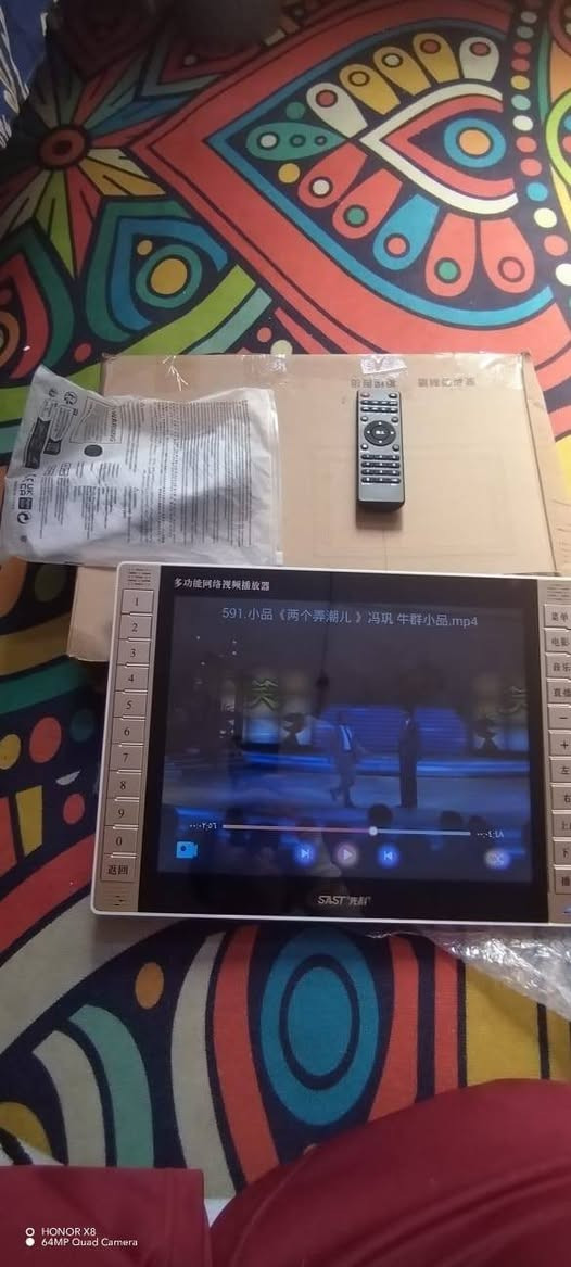 تعال اقرأ وياي شويه حتى تطلع اكثر👍
شاشه عرض اندرويد كبير حجمها ويا ريموت ليس لمس وصوت ستيريو حاله حال ايباد شحن تايبسي  وفلاش وياها 64 مثل ما موضح بفيديو 
سعر 25 مع توصيل


**إذا كنت صاحب هذا الإعلان وتريد حذفه لأي سبب، رجاءا أرسل رسالة إلى الدعم الفني**