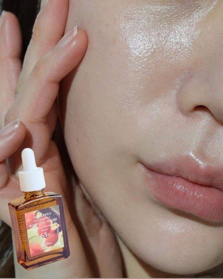 ترند جديد وصل ♥️♥️♥️
Medicube COLLAGEN NIGHT

القناع الليلي بالكولاجين

WRAPPING MASK

ماسك ليلي غني بالكولاجين يعزز مرونة البشرة ويرطبها بفعالية، ليمنحك إشراقة ونضارة صحية

يوفر عناية مكثفة بفضل طبقة الكولاجين التي تحافظ على الرطوبة

والمغذيات في أعماق البشرة أثناء النوم

يساعد في تحسين ملمس البشرة وإصلاح حالتها في غضون أسبوعين مختبر سريريًا وآمن لكل أنواع البشرة وحتى للبشرة   الحساسة
متوفر المنتج حصرياً الاصلي مع  ضمان الباركود 

#توصيل_كافة_المحافظات


**إذا كنت صاحب هذا الإعلان وتريد حذفه لأي سبب، رجاءا أرسل رسالة إلى الدعم الفني**