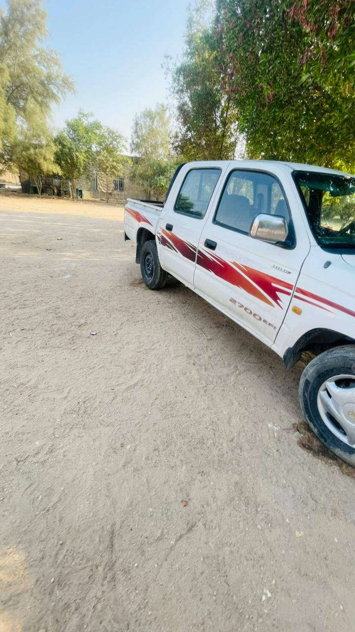 السلام عليكم بيكم للبيع موديل 2003رقم بابل السعر75ورقه المكان النجف المشخاب الشراي يتصل على الرقم ***********
