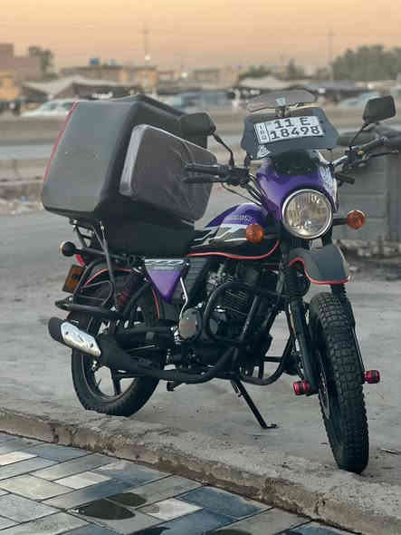 سلام عليكم

دايوان جبلي للبيع موديل2023 منزلهه على أيدي بال24 

دراجة ما ناقصة برغي ولا ممدود عليهه سبانة 

 كله شغال 

ماشية (6000) مرقمة رقم بغداد انگليزي بأسمي تحويل ثاني يوم نظافة100٪ 

1- ستاند حجري اصلي

 صندوگ چبير وحراري-2

تچوة ظهر-3

4-درع أمامي

5-طفاية حريق

6-USBشخاطة ومنفذ شحن

7-منظومة لايت زنون عالي وناصي 

8 -قفل وفتح بالبصمة+ بصمتين تشغيل عن بعد بلادي

9-أنذار صافرة حماية سرقة بلادي

السعر 2750 وبيهه مجال  للشراي 

عنواني بغداد قرب سيطرة الشعب القديمة للاستفسار 

***********
