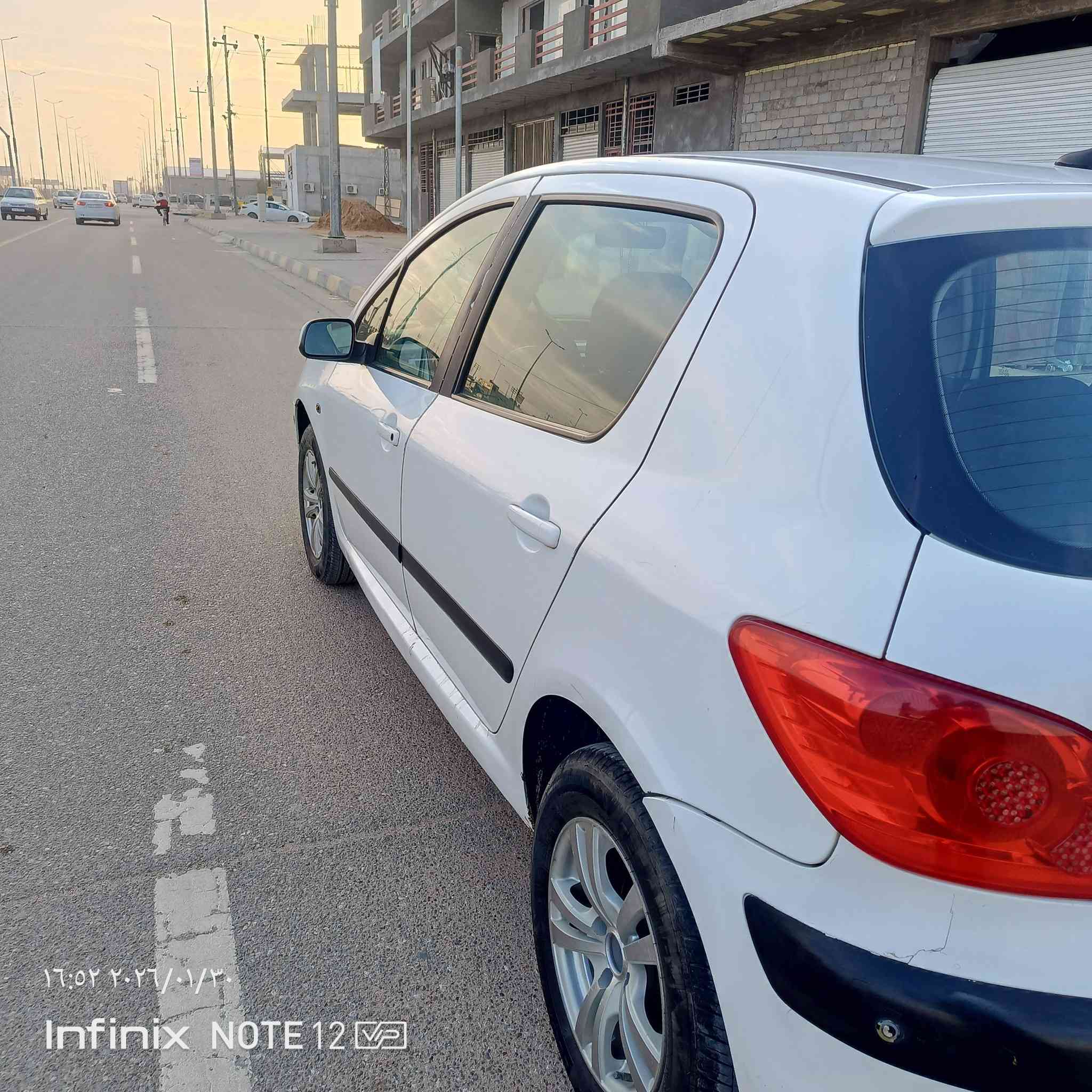 بيجو 307 فرنسي للبيع
موديل 2006 حجم المحرك 2000 سياره جاهزه تبريد  كهربائيات تخم تاير جديد دواخل نظيفه رقم كربلاء انكليزي سنويه لل 27 اباسمي السياره السعر 55 وبيه مجال
للتواصل 
***********
***********
