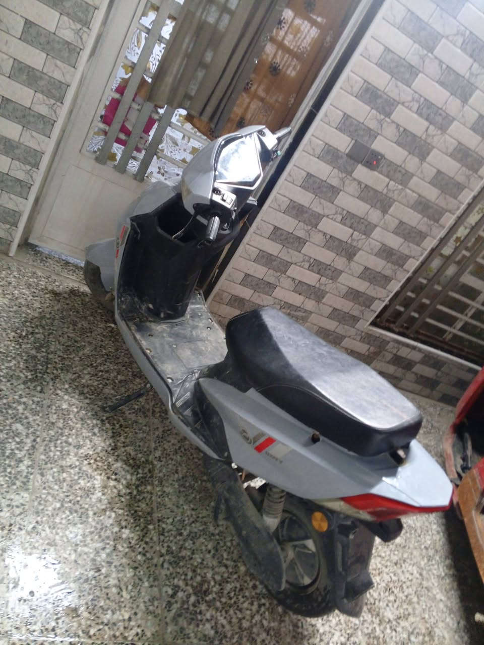 السلام عليكم دراجه شحن ماصار فتره مشتريها 
سعره 500قفل مكاني بغداد الهاتف ***********
